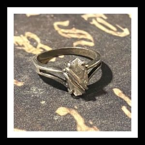 Dark silver toned ring with Crystal stone SZ 9